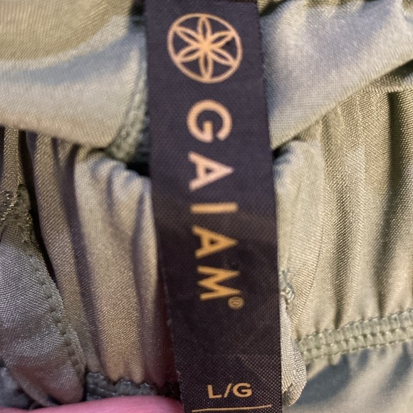 🍍GAIAM pants🍍SIZE LARGE🍍Q-1 - Picture 2 of 4